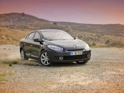 Визначаємо, для яких завдань краще підходить renault fluence