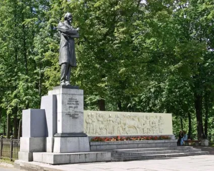 Основні мотиви лірики Некрасова (лірики) Основні мотиви лірики Некрасова