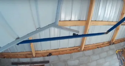 Відкидні ворота для гаража своїми руками креслення (відкидні) Відкидні ворота для гаража своїми руками креслення