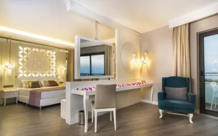 Готель diamond premium hotel