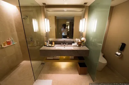 Готель marina bay sands в Сінгапурі басейн на краю безодні, фото новини (Сінгапурі) Готель marina bay sands в Сінгапурі басейн на краю безодні, фото новини