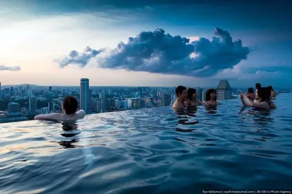 Готель marina bay sands в Сінгапурі басейн на краю безодні, фото новини (архітектура) Готель marina bay sands в Сінгапурі басейн на краю безодні, фото новини