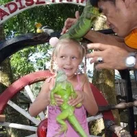 Paradise park and farm samui