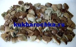 Овочеве рагу з куркою і солоними грибами, ресторан будинку на (куркою) Овочеве рагу з куркою і солоними грибами, ресторан будинку на