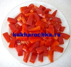 Овочеве рагу з куркою і солоними грибами, ресторан будинку на (помити дрібно нарізати) Овочеве рагу з куркою і солоними грибами, ресторан будинку на