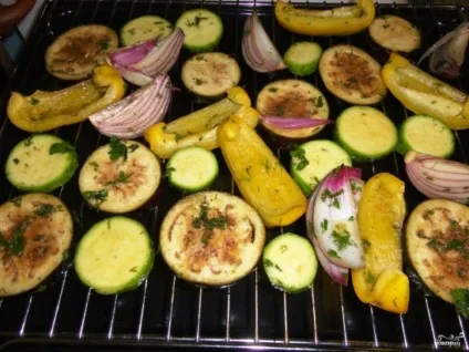 Овочі гриль в духовці - покроковий рецепт з фото на (рецепти з фото) Овочі гриль в духовці - покроковий рецепт з фото на