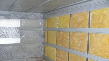 Пароізоляція і вітроізоляція призначення, застосування, яким боком укладати (будівництво) Пароізоляція і вітроізоляція призначення, застосування, яким боком укладати