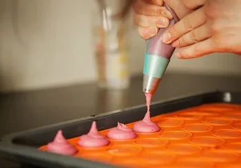 Тістечко macaron - класичний рецепт з покроковими фото (тістечко) Тістечко macaron - класичний рецепт з покроковими фото