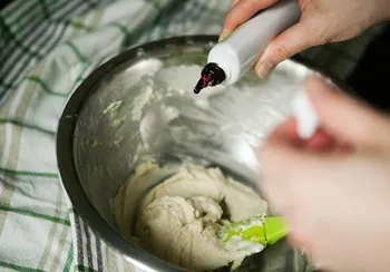 Тістечко macaron - класичний рецепт з покроковими фото (рецепти солодощів) Тістечко macaron - класичний рецепт з покроковими фото