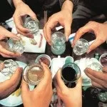 Чому люди п'ють алкоголь - основні причини
