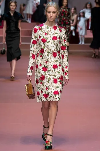 Плаття dolce - gabbana осінь-зима 2015-16 фото (сукні) Плаття dolce - gabbana осінь-зима 2015-16 фото