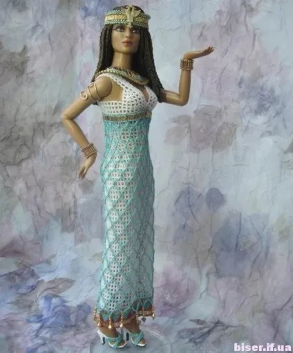 Плаття з бісеру