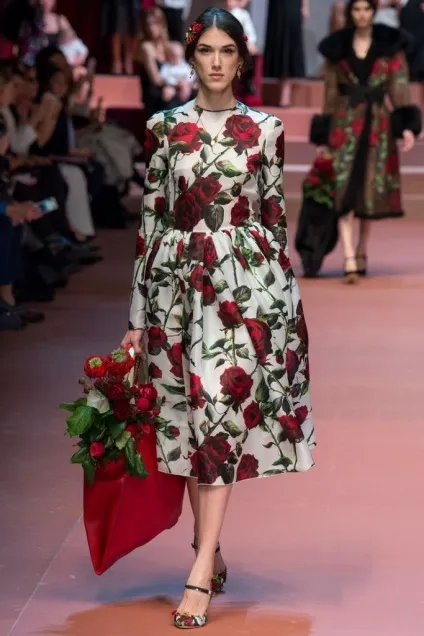 Плаття dolce - gabbana осінь-зима 2015-16 фото (сукні) Плаття dolce - gabbana осінь-зима 2015-16 фото