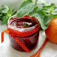 Чому варення з суниці гірчить
