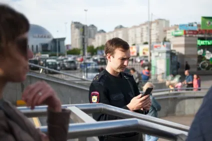 Чому не можна купувати черешню у метро - новини Харкова - громадський контроль (чому) Чому не можна купувати черешню у метро - новини Харкова - громадський контроль