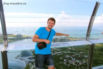 Підйом на дах в найдорожчий готель marina bay sands в Сінгапурі (самий) Підйом на дах в найдорожчий готель marina bay sands в Сінгапурі