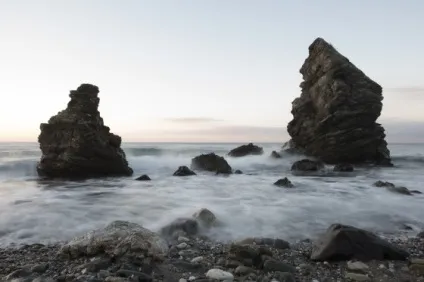 Чому море солоне, а річки прісні
