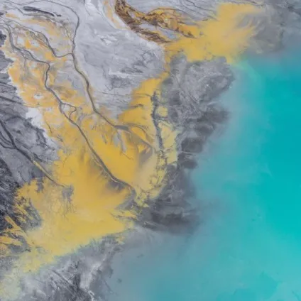 Чому море солоне, а річки прісні