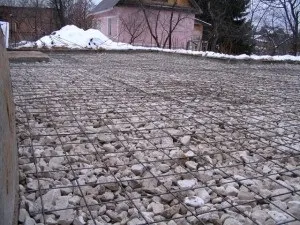 Пол для першого поверху при стрічковому фундаменті - технологія і рекомендації (поверху) Пол для першого поверху при стрічковому фундаменті - технологія і рекомендації