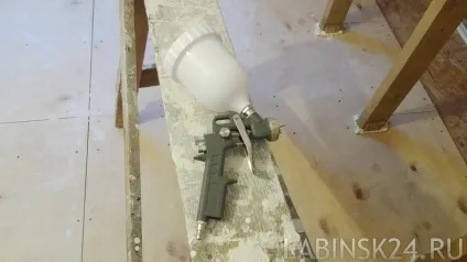 Фарбування водоемульсійною фарбою компресором звичайним фарбопультом (компресор) Фарбування водоемульсійною фарбою компресором звичайним фарбопультом