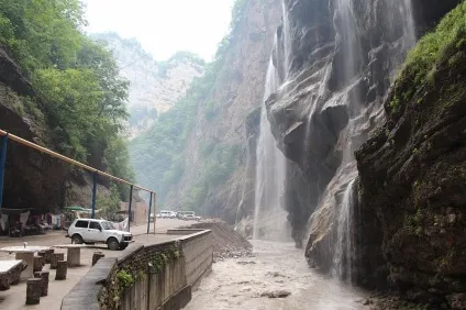 Поїздка на Чегемские водоспади (водоспади) Поїздка на Чегемские водоспади