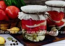 Помідори половинками з цибулею і маслом на зиму, рецепт з фото (на зиму) Помідори половинками з цибулею і маслом на зиму, рецепт з фото