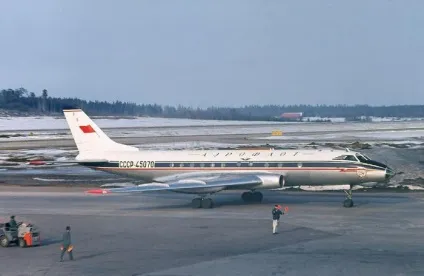 Посадка ту-124 на Неву (серпень 1963-го) (ту-124) Посадка ту-124 на Неву (серпень 1963-го)