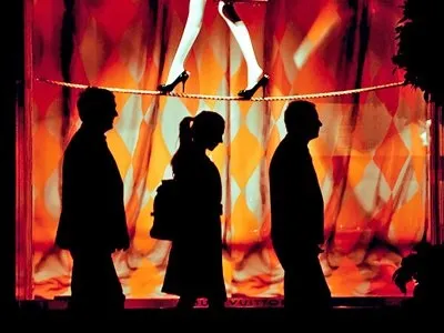 21 Спосіб мислення багатих людей, про які не знають звичайні люди, drunk guest