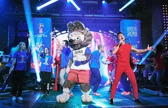 Приголомшливий забівака що думають про талісман чс-2018 знаменитості - спорт (талісман) Приголомшливий забівака що думають про талісман чс-2018 знаменитості - спорт