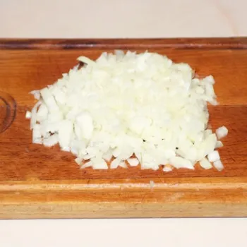 Святковий салат з моркви і курки, і печерицями (курки печериць моркви) Святковий салат з моркви і курки, і печерицями