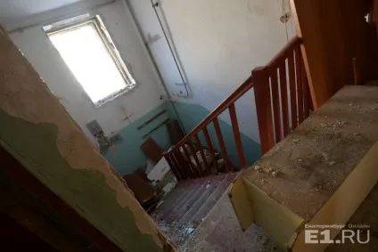 Прип'ять-на-ботаніки що залишилося від кварталу, на місці якого побудують - золотий - автовокзал (залишилося) Прип'ять-на-ботаніки що залишилося від кварталу, на місці якого побудують - золотий - автовокзал
