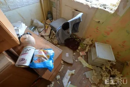 Прип'ять-на-ботаніки що залишилося від кварталу, на місці якого побудують - золотий - автовокзал (місці) Прип'ять-на-ботаніки що залишилося від кварталу, на місці якого побудують - золотий - автовокзал