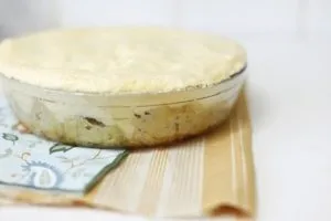 Проста шарлотка з яблуками в мікрохвильовці (приготувати шарлотку мікрохвильовці) Проста шарлотка з яблуками в мікрохвильовці