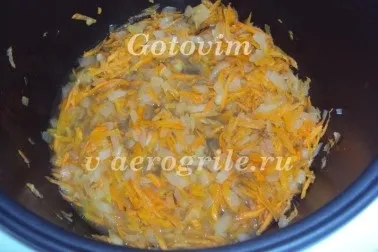 Розсольник з куркою і перловкою в мультиварці, рецепт з фото