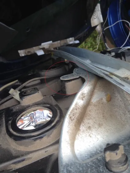 Розбір задніх дверей на ford fusion