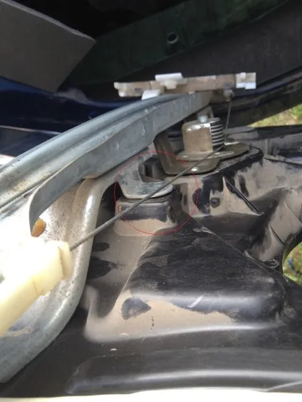 Розбір задніх дверей на ford fusion