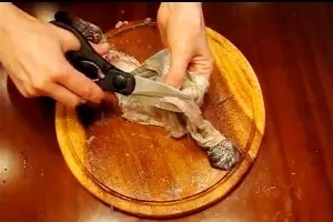 Риба, фарширована цілком
