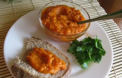 Рецепти кабачкової ікри з помідорами на зиму, секрети вибору (Ікра кабачків помідорами) Рецепти кабачкової ікри з помідорами на зиму, секрети вибору