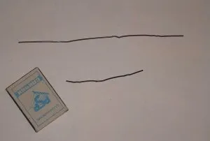 Роза з пластиліну - подарунок дитини мамі