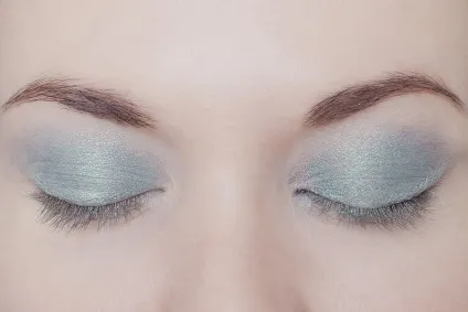 Rouge bunny rouge блиск-пилок для повік, тіні-блиск і матові тіні, beauty insider (матові) Rouge bunny rouge блиск-пилок для повік, тіні-блиск і матові тіні, beauty insider