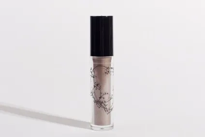 Rouge bunny rouge блиск-пилок для повік, тіні-блиск і матові тіні, beauty insider (bunny) Rouge bunny rouge блиск-пилок для повік, тіні-блиск і матові тіні, beauty insider