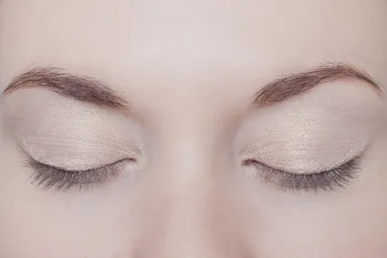 Rouge bunny rouge блиск-пилок для повік, тіні-блиск і матові тіні, beauty insider (блакитні тіні) Rouge bunny rouge блиск-пилок для повік, тіні-блиск і матові тіні, beauty insider