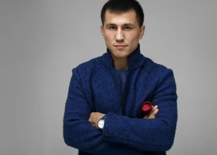 Роман уласов