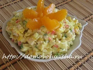 Салат крабовий з огірком, рисом, кукурудзою, яйцем (крабовий) Салат крабовий з огірком, рисом, кукурудзою, яйцем