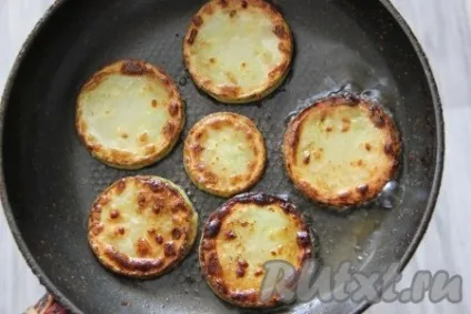 Салат з помідорами і смаженими кабачками - рецепт з фото (помідорами) Салат з помідорами і смаженими кабачками - рецепт з фото