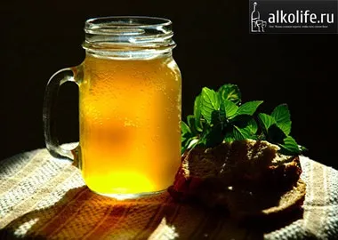 Самогон з меду рецепт в домашніх умовах (воду літрів дріжджі) Самогон з меду рецепт в домашніх умовах