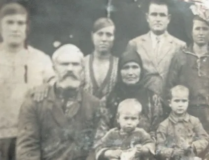 Сергій Тігіпко комсомольський олігарх замітає сліди • skelet-info (тігіпко) Сергій Тігіпко комсомольський олігарх замітає сліди • skelet-info