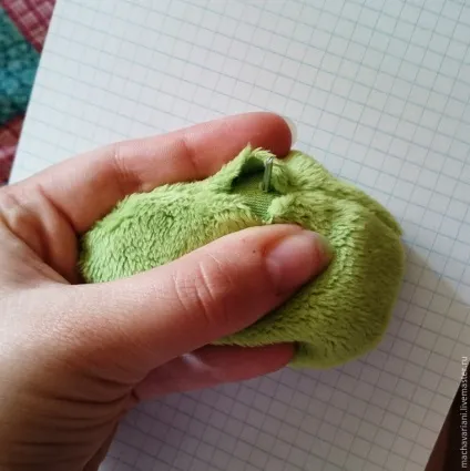 Шиємо милу ромашку-тедді - ярмарок майстрів - ручна робота, handmade (ножиці) Шиємо милу ромашку-тедді - ярмарок майстрів - ручна робота, handmade