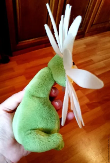 Шиємо милу ромашку-тедді - ярмарок майстрів - ручна робота, handmade (клей пва) Шиємо милу ромашку-тедді - ярмарок майстрів - ручна робота, handmade