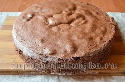 шоколадний бісквіт
